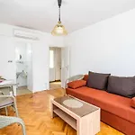Zarac - One Bedroom With Balcony And Sea View Milanka Apartman *