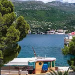 Zarac - One Bedroom With Balcony And Sea View Milanka Apartman *