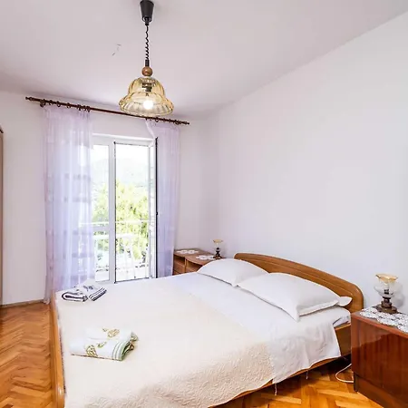Zarac - One Bedroom With Balcony And Sea View Milanka * Zaton (Dubrovnik-Neretva)