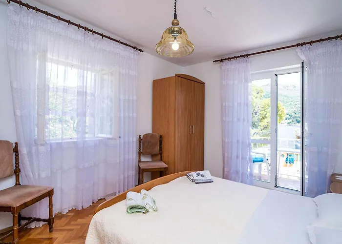 아파트 Zarac - One Bedroom With Balcony And Sea View Milanka *
