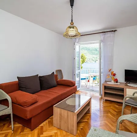아파트 Zarac - One Bedroom With Balcony And Sea View Milanka 자톤