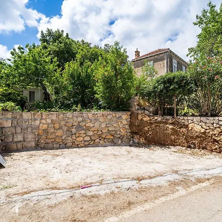 Zarac - One Bedroom With Balcony And Sea View Milanka Apartment