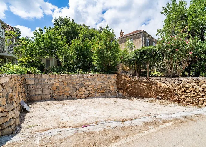 Zarac - One Bedroom With Balcony And Sea View Milanka דירה