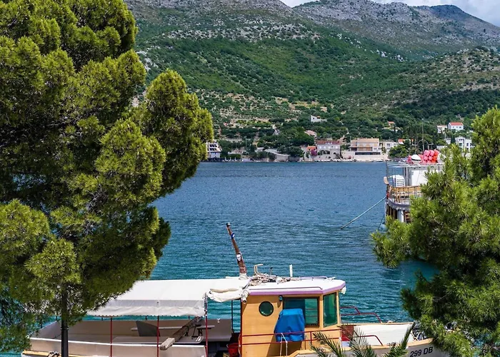 Zarac - One Bedroom With Balcony And Sea View Milanka דירה *